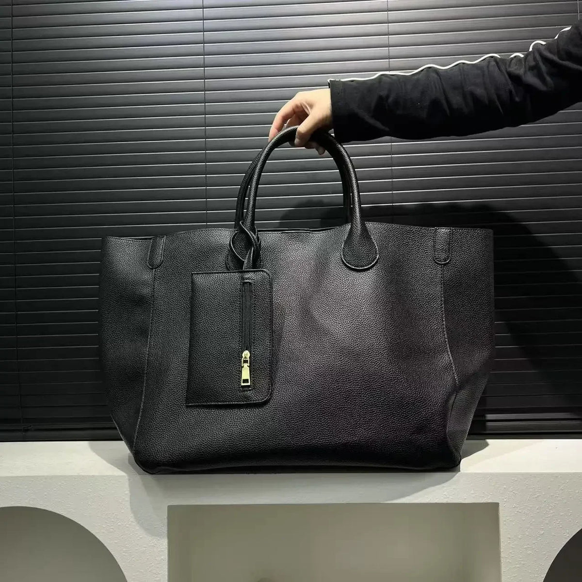 2026Sac à main surdimensionné en cuir végétalien pour femme, sac de shopping de grande capacité, simple et polyvalent