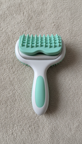 Ergonomic Pet Grooming Brush